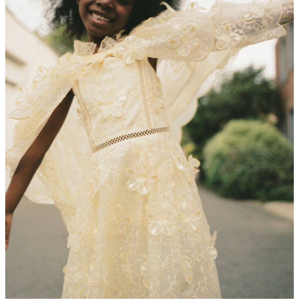 SELF-PORTRAIT ~3D Organza Cape (NWT)